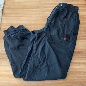 Jordan air sweatpants 90’s vibe